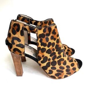 Boden Cicely Leopard Calf Hair Cutout Peep Toe Heels Size 38 / US 7